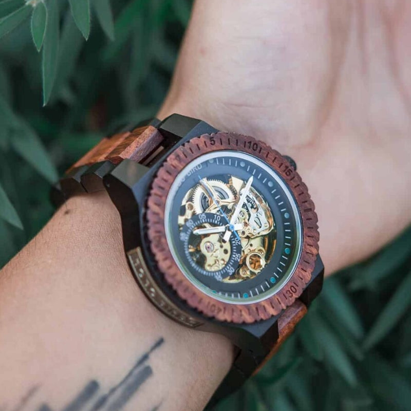 The Biscuit Men's Wooden Watch