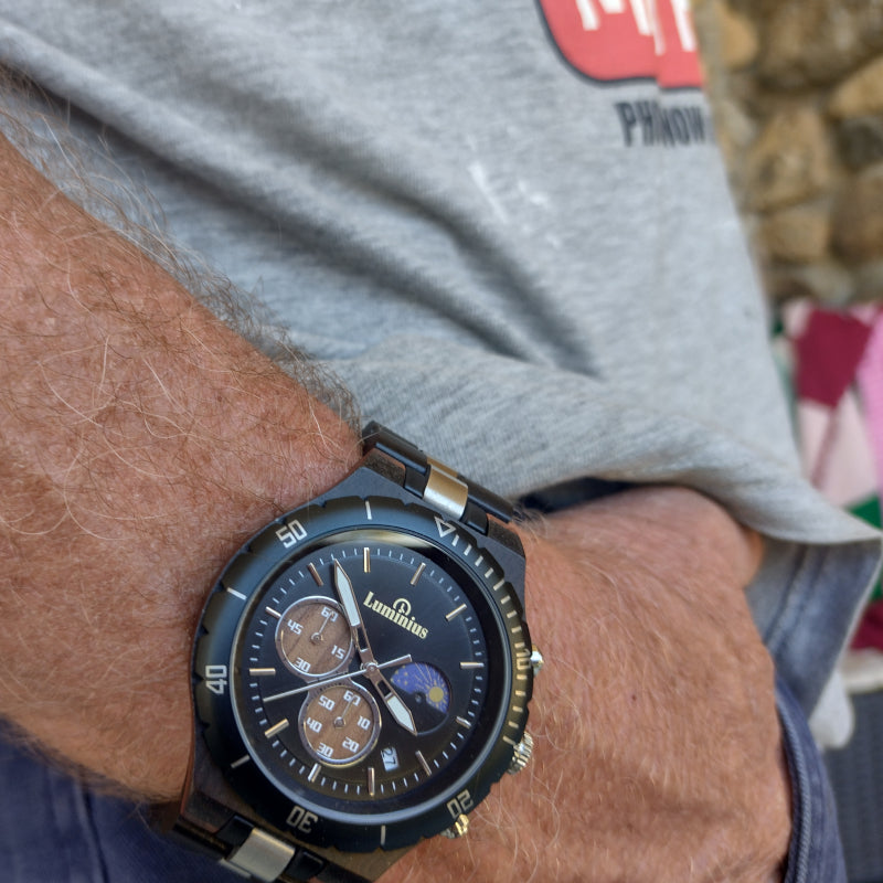 The Hunter Men's Wood Watch