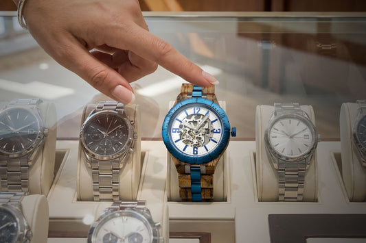 A Guide to Buying a Quality Wood Watch