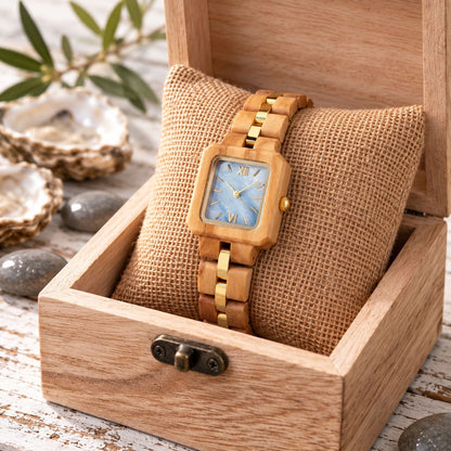 The Blue Pearl in its wooden Luminius watch box